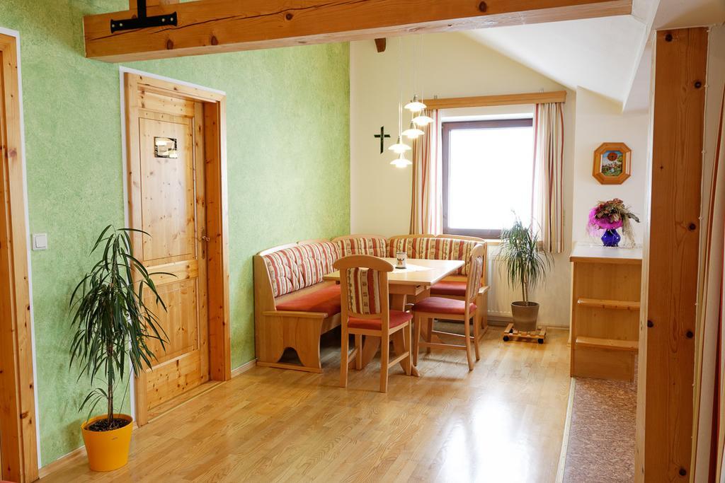 Hildegard Naturhaus Kirchberg bei Mattighofen 외부 사진