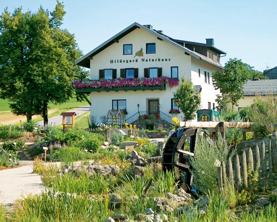 Hildegard Naturhaus Kirchberg bei Mattighofen 외부 사진